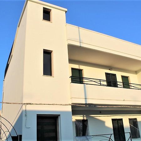 Appartamento Petraroli By Salentolimit Porto Cesareo Eksteriør billede
